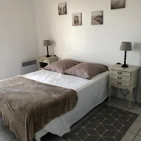 Cote Bassin דירה